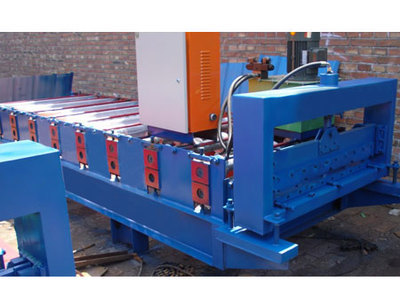 云南鑫圣壓瓦機廠 彩鋼設備專業安裝流程解析